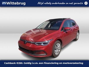 Volkswagen Golf 1.4 eHybrid Style / AUTOMAAT / PANORAMADAK