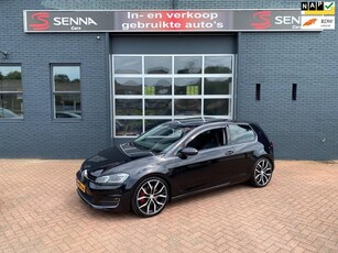 Volkswagen Golf 1.4 TSI ACT Highline - DSG - Pano - 19 inch