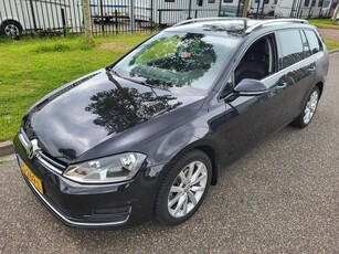 Volkswagen GOLF tdi station bj2016 3x schadetje rijd goed