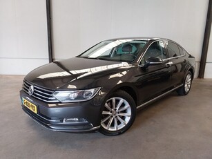 Volkswagen Passat 1.4 TSI ACT Highline APPLE CARPLAY ADAPT