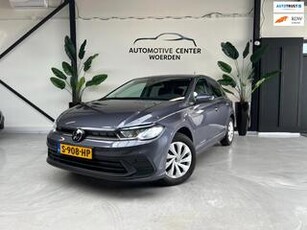 Volkswagen POLO 1.0 TSI Life NAVI CARPLAY CRUISE CLIMA