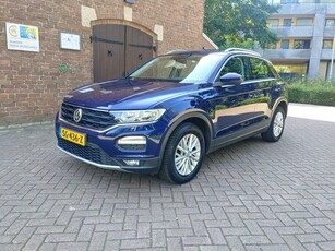 Volkswagen T-Roc 1.0 TSI Style Clima/DAB/ACC/Trekh