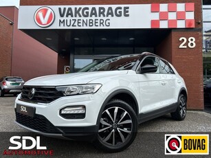 Volkswagen T-Roc 1.0 TSI Style // NAVI // CLIMA // PDC