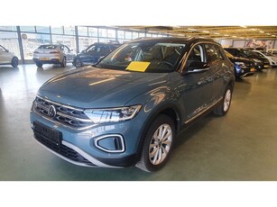 Volkswagen T-Roc 1.5 TSI -150pk- AUTOMAAT / STYLE / NAVI /