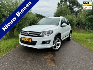 Volkswagen Tiguan 1.4 TSI ACT Comfort R-Line / Automaat /