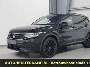 Volkswagen TIGUAN Allspace 2.0 TDI 4M 200 PK R-Line 7p. Black Style 20 Inch ACC Panoramadak Head-Up Display Camera