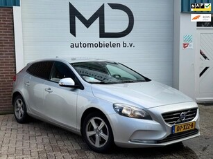 Volvo V40 1.6 D2 Kinetic / Navi / Camera / Climate / NAP