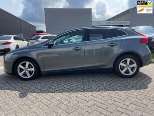 Volvo V40 1.6 D2 R-Design