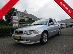 Verkocht Volvo V40 1.8 (bj 2003, automaat)