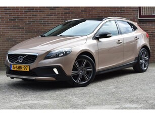 Volvo V40 Cross Country 1.6 T4 Kinetic '13 Pano Clima