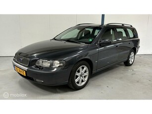 Volvo V70 2.4 T AWD Comfort Line COMPLETE HISTORIE