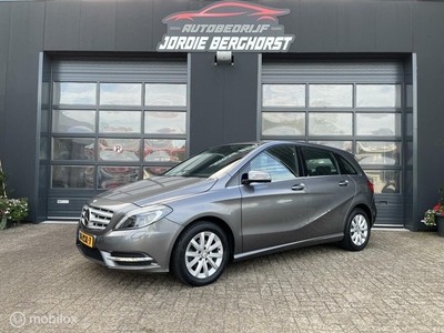 Mercedes B-klasse 180 Ambition!