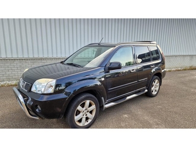 Nissan X-Trail 2.0 Columbia Style 2wd