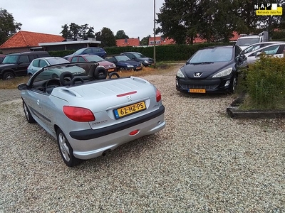 Peugeot 206 CC 1.6-16V Zeer mooie NL Auto Met Nap km