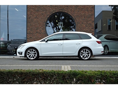 SEAT León ST 1.4 TSI DSG 150PK FR Dynamic Panoramadak