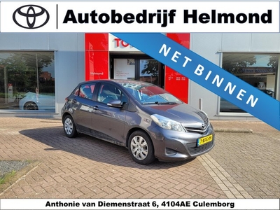 Toyota Yaris 1.0 VVT-i Aspiration Navigatie