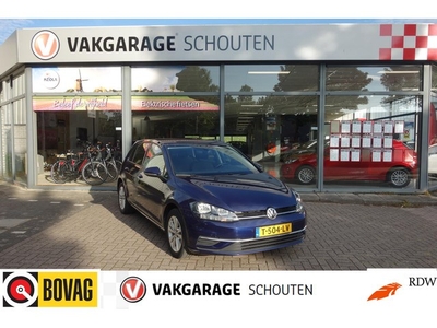 Volkswagen Golf 1.0 TSI Comfortline, Camera, Cruise Control