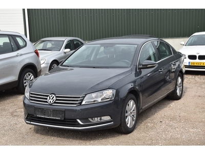 Volkswagen Passat 1.8 TSI Comfortline Aut. Nav. Motor