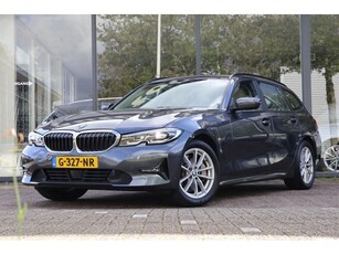 BMW 3-serie Touring 330i High Executive Ed. 259pk