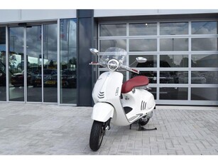 Piaggio Vespa VESPA 946 ABS-ASR