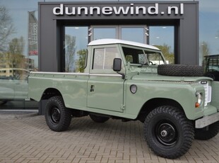 Rover Land 109 Series 3 Gerestaureerd/ Oldtimer/ Nederlands kenteken