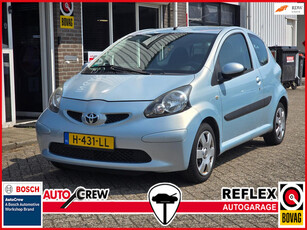 Toyota Aygo 1.0-12V Access AIRCO|NIEUWE REMBLOKKEN & SCHIJVEN