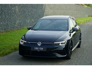 Volkswagen Golf 8 2.0 TSI R 4Motion | Pano - Head Up - H&K