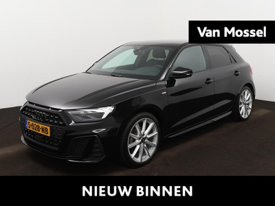 AUDI A1 Sportback 30 TFSI S edition | Apple Carplay | 18 Inch Velgen | Zwarte Logo's | Cruise Control | Parkeersensoren Achter | S-line interieur/Exterieur | Ambient verlichting |