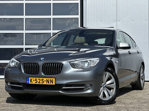 BMW 5 Serie Gran Turismo 530d High Executive 245pk | Panorama dak | Luchtvering | Head-up Display | Camera | Full options!