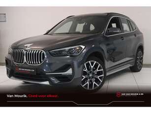 BMW X1 sDrive20i VDL Nedcar Edition | Leder | Open dak | Trekhaak | El.achterklep | LMV 19 INCH | LED | PDC | Cruise | Bluetooth |