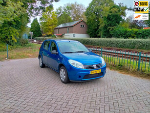 Dacia Sandero 1.4 Ambiance Airco lage km trekhaak ALLINPRIJS