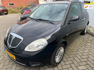 Lancia Ypsilon 1.2 Argento airco