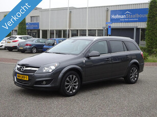 Opel Astra Wagon 1.6 111 years Edition Navi trekhaak Pdc