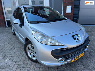 Peugeot 207 1.4-16V XS Pack / Clima / NAP / Distributie vervangen