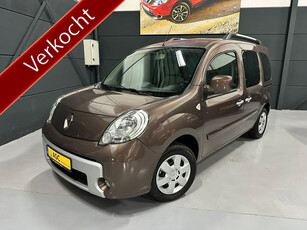 Renault Kangoo 1.6-16V Rolstoelauto 3+1 - Rolstoelvervoer - Uniek slechts 13.000 km !! N.A.P - 1 Eigenaar - Nieuwstaat