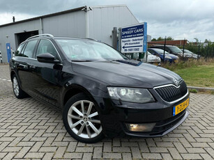 Skoda Octavia Combi 1.6 TDI Greentech Elegance Businessline 2015 Keyless