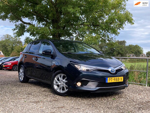 Toyota Auris 1.8 Hybrid Dynamic | Cruise + Clima + Navi nu € 9.975,-!!!