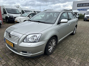 Toyota Avensis Wagon 1.8 VVTi Linea Terra