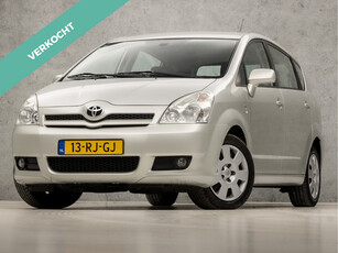 Toyota Corolla Verso 1.8 VVT-i Sport (YOUNGTIMER, NAP, CLIMATE, CRUISE, SPORTSTOELEN, ELEK PAKKET, TREKHAAK, MULTIFUNCTIONEEL STUURWIEL, NIEUWSTAAT)