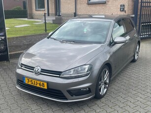 Volkswagen Golf 1.4 TSI Highline DSG R-Line AircoNaviXenon