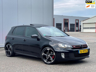 Volkswagen Golf 2.0 GTI Automaat/Pano/Xenon/Leder/Led/Nap/Boekjes