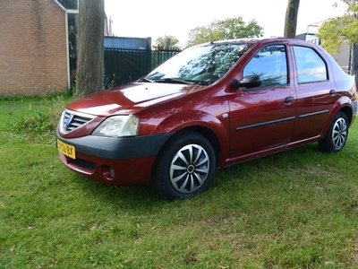 Dacia Logan 1.6 Lauréate sedan*airco*elektr pakket