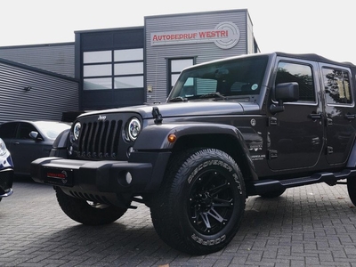 Jeep WRANGLER UNLIMITED 3.6 Sahara | Hardtop / Softtop Cabrio | Automaat | Luxe Leder | LED | Boeken compleet | Stoelverwarming |