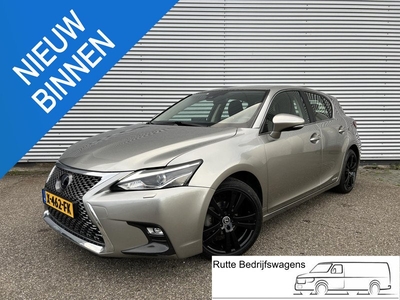 Lexus Lexus CT200h Business launch edition Dealer onderhouden!