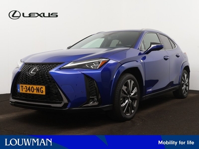 Lexus UX 250h F Sport Line | Head Up Display | Open dak | 360 Camera | Stoelkoeling |