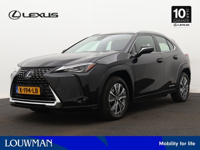 Lexus UX 300e Business | 8% Bijtelling | Apple Carplay-Android Auto | Moderne Verkeersassistentie |