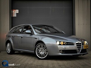 Alfa Romeo 159 SW 1750 TBi 200PK AIRCO LEER