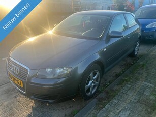 Audi A3 1.6 3D AIRCO LOOPT OP 3 CILINDERS (bj 2007)