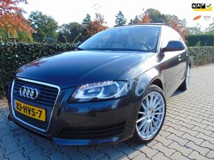 Audi A3 Sportback 1.8 TFSI Ambiente Pro Line , Panoramadak