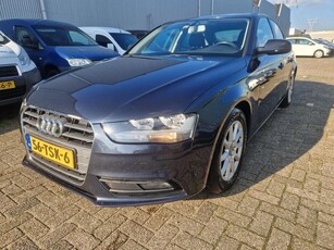 Audi A4 LIMOUSINE 2.0tdi rijd super (bj 2012)